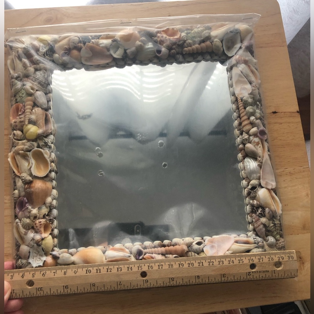 Seashell Mirror Wall Decor - Natural Multicolor
NEW Philippines